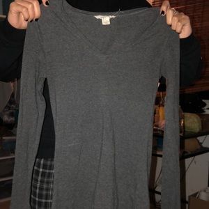 v-neck long sleeve